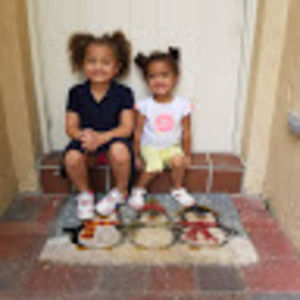 Meet your Posher, Angela